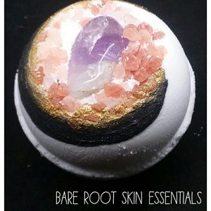 Waning moon bath bomb with Amythest crytsal embed